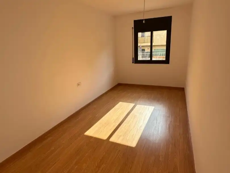 Bedroom of Flat for sale in Nulles, Tarragona