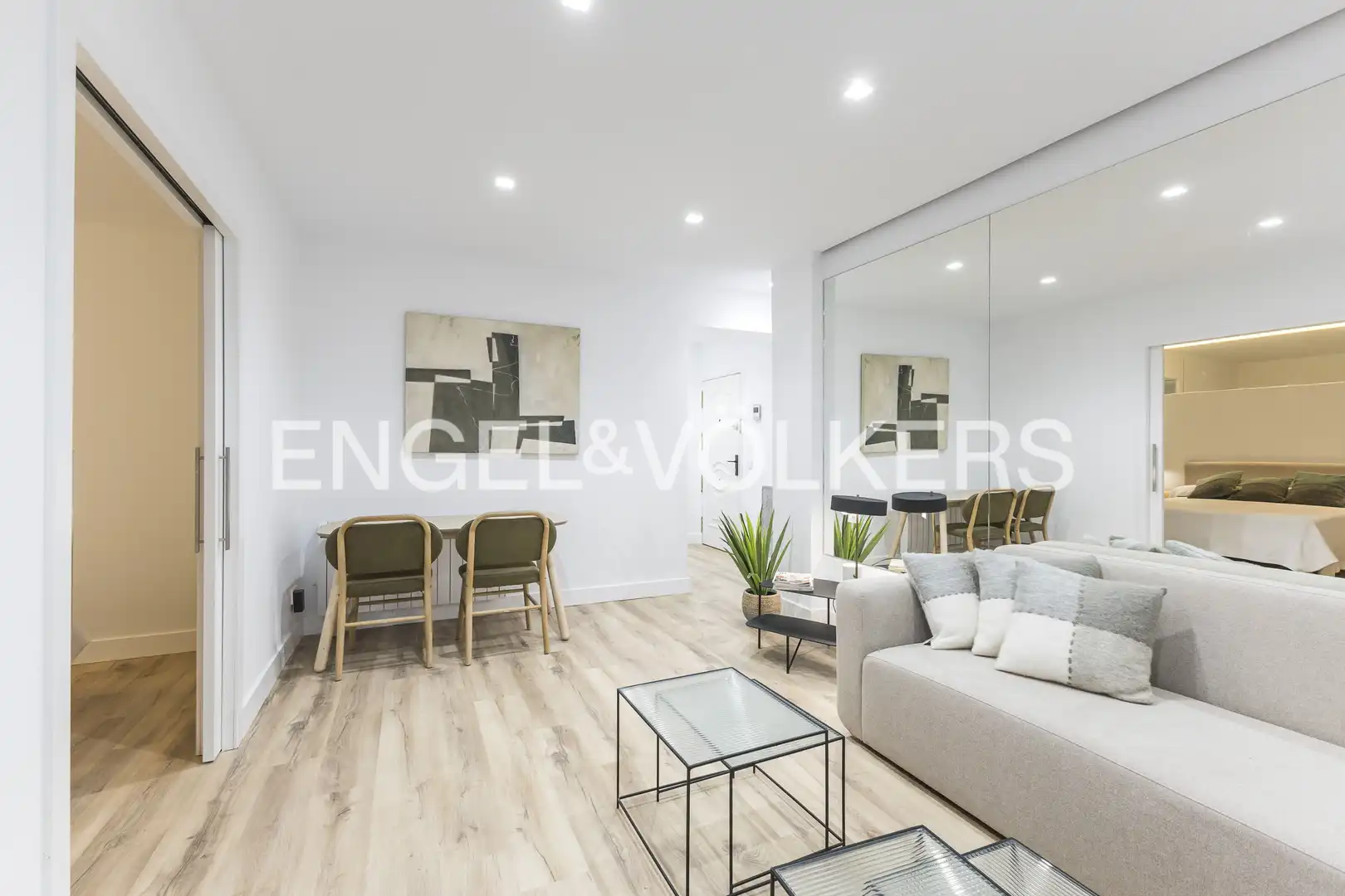 Wohnzimmer von Wohnung zum Verkauf in Madrid mit Heizung und Möbliert