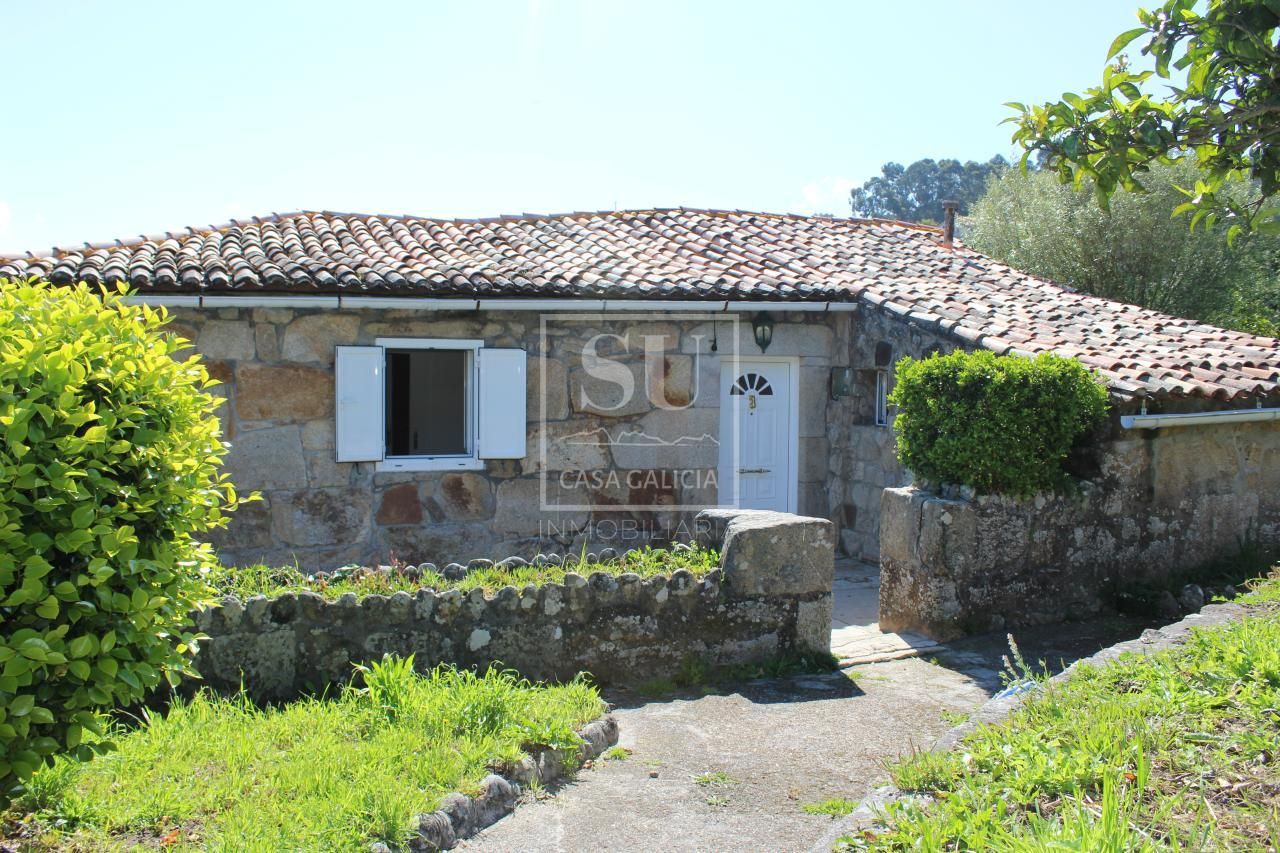 Außenansicht von Country house zum verkauf in Baiona mit Privatgarten und Abstellraum