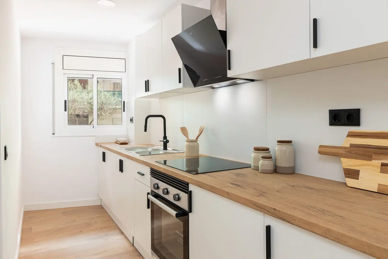Cocina de Piso en venta en Esparreguera con Parquet, Amueblado y Horno