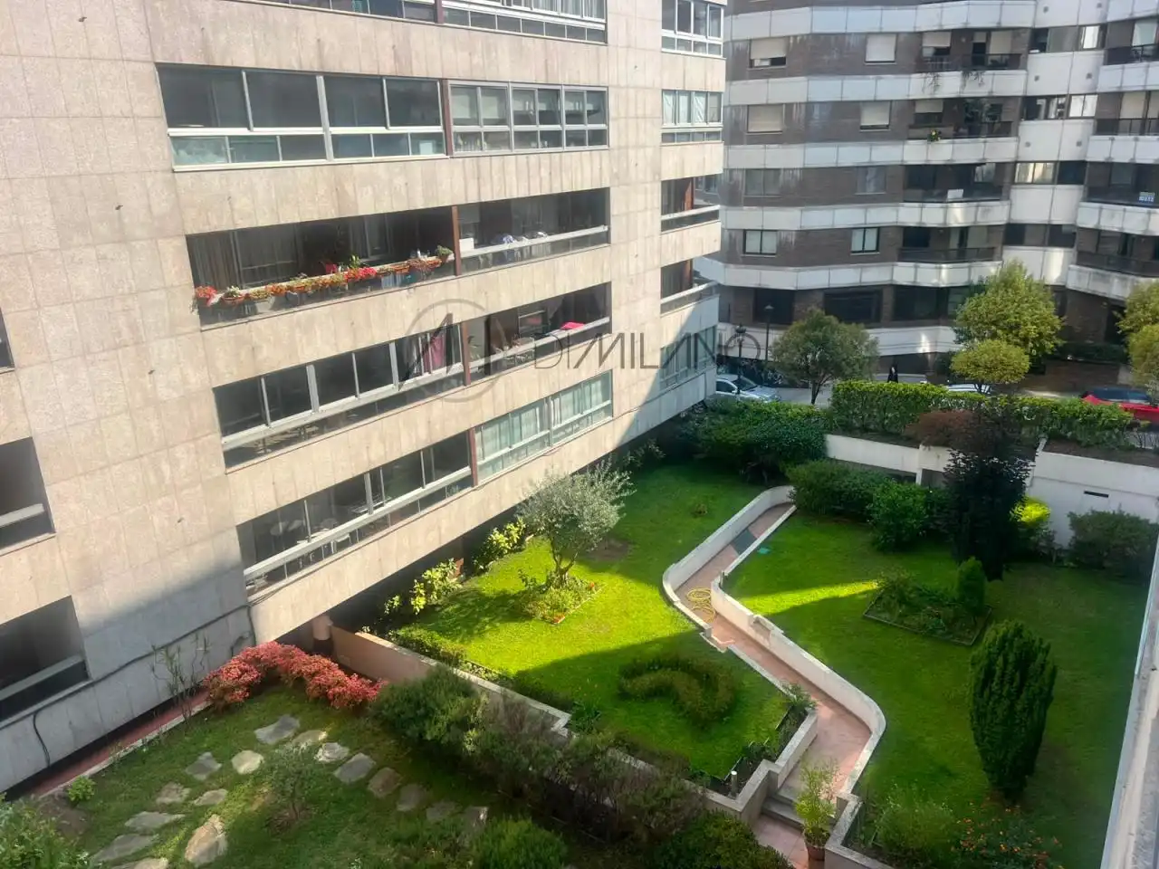 Vista exterior de Pis en venda en Vigo  amb Calefacció, Piscina i Piscina comunitària