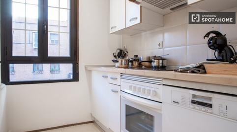 Foto 5 de Apartament per a compartir a Valdeacederas,  Madrid Capital