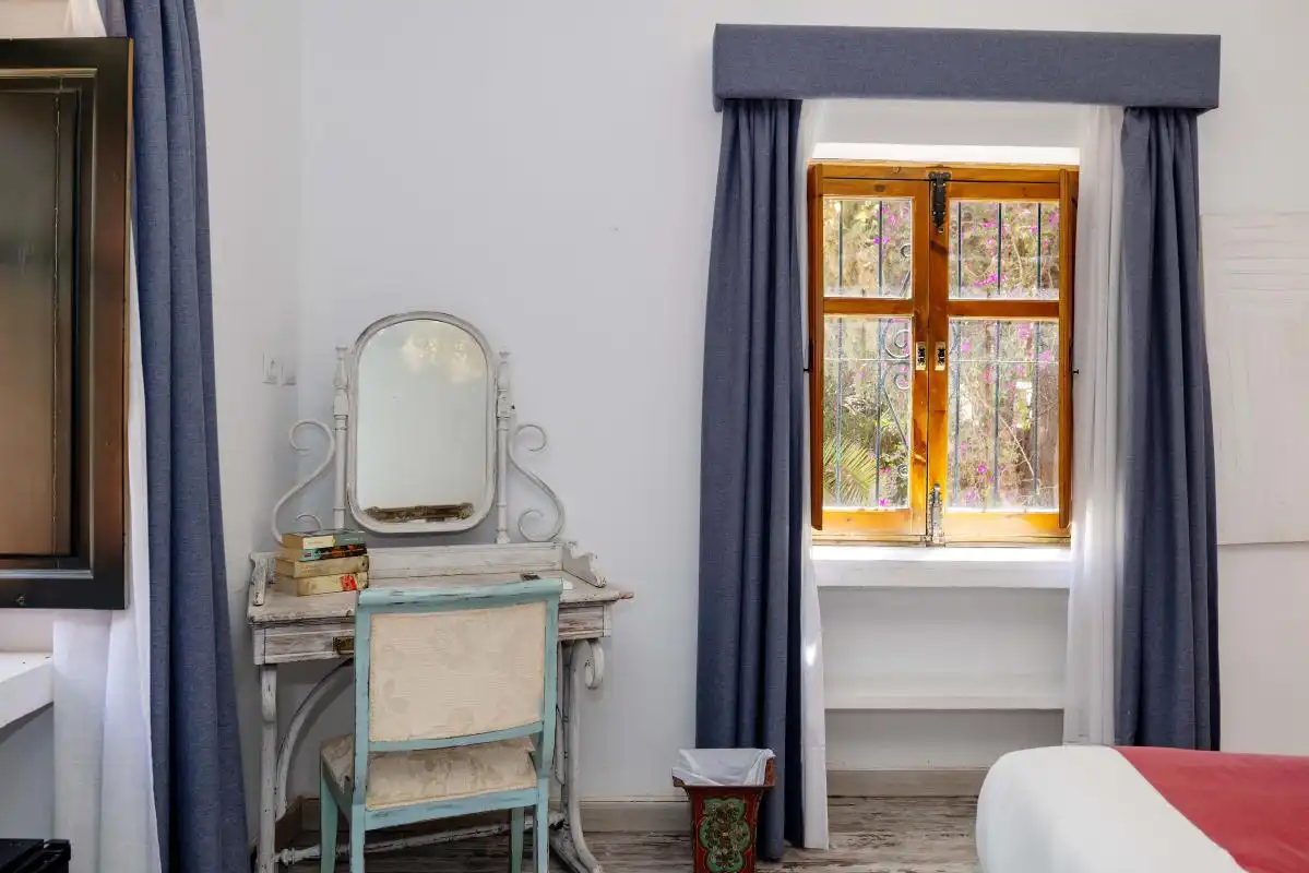 Habitación de Casa o chalet en venta en Torremolinos con Aire acondicionado, Calefacción y Jardín privado