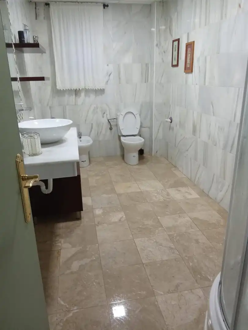 Baño de Casa o chalet en venta en Aldea del Fresno con Aire acondicionado, Calefacción y Terraza