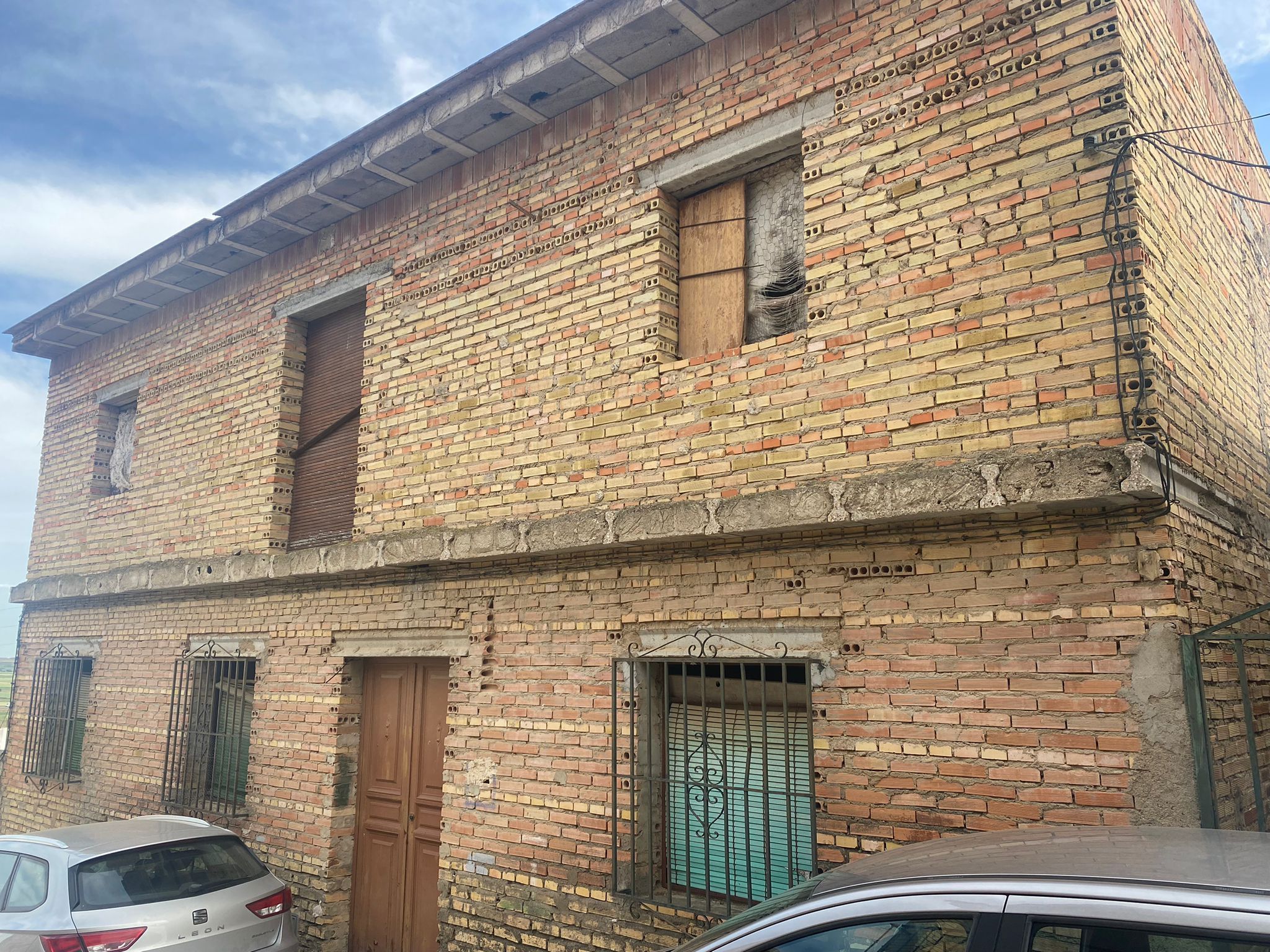 Vista exterior de Casa o chalet en venta en Gerena con Terraza y Trastero