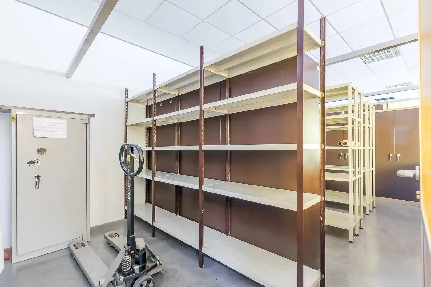 Industrial buildings for rent in Madrid