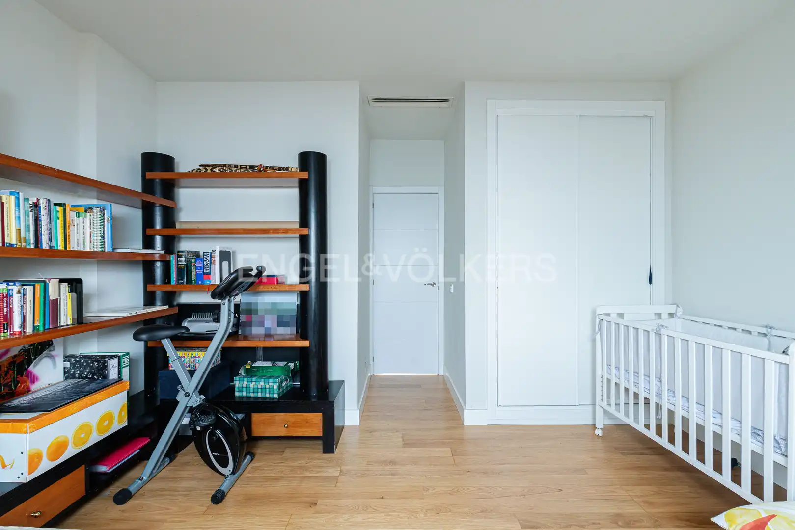 Bedroom of Attic for sale in Las Rozas de Madrid  with Air Conditioner, Heating and Terrace