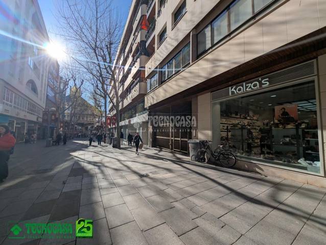Piso en Venta en C. Carlos Vázquez en Centro - Plaza Mayor