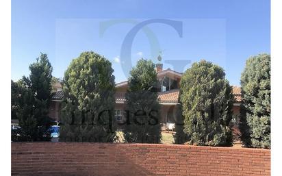 Vista exterior de Casa o xalet en venda en Sant Salvador de Guardiola amb Aire condicionat i Terrassa