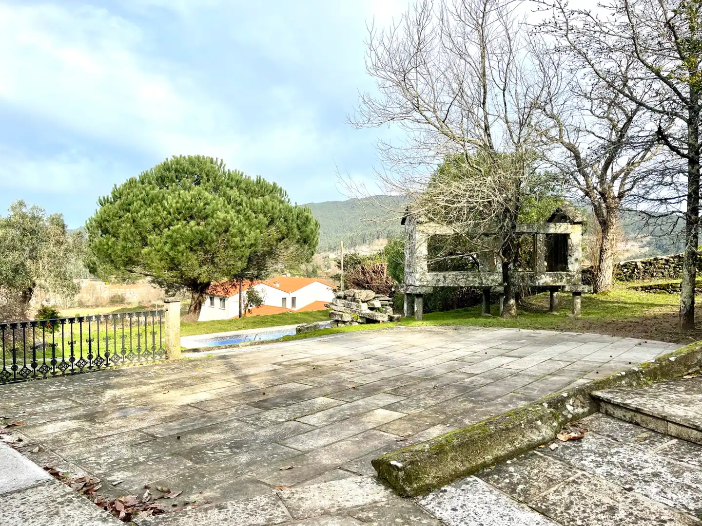 Vista exterior de Finca rústica en venta en Soutomaior con Calefacción, Jardín privado y Terraza
