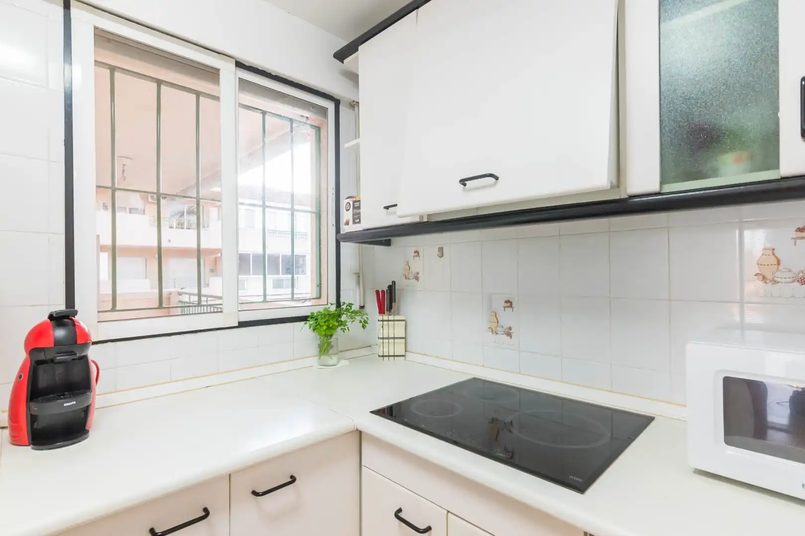 Kitchen of Flat for sale in Los Alcázares  with Swimming Pool, Furnished and Oven