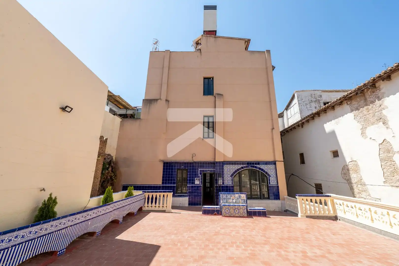 Exterior view of Buildings for sale in Tortosa