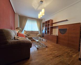 Sala d'estar de Pis de lloguer en  Logroño amb Calefacció, Parquet i Traster
