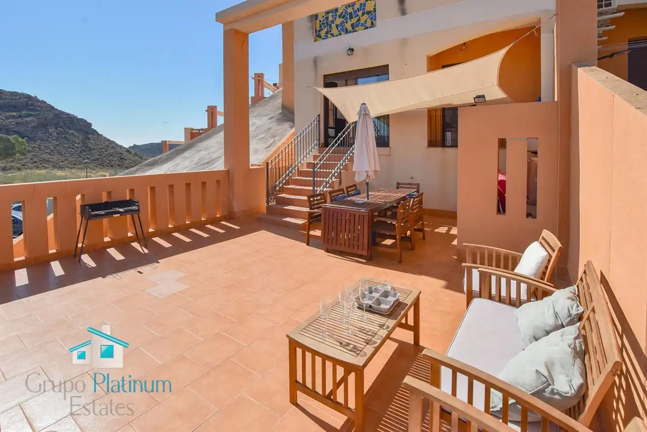 Terrassa de Apartament en venda en Pulpí amb Aire condicionat, Piscina i Moblat