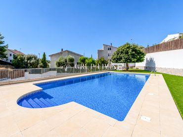 Casa con balcone in vendita a Passeig ESPIGOL