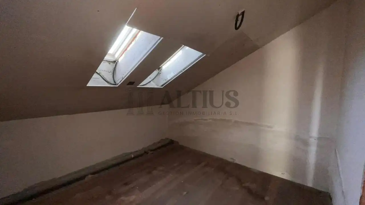 Villa con piscina in vendita a CATRO CAMIÑOS, imagen 28