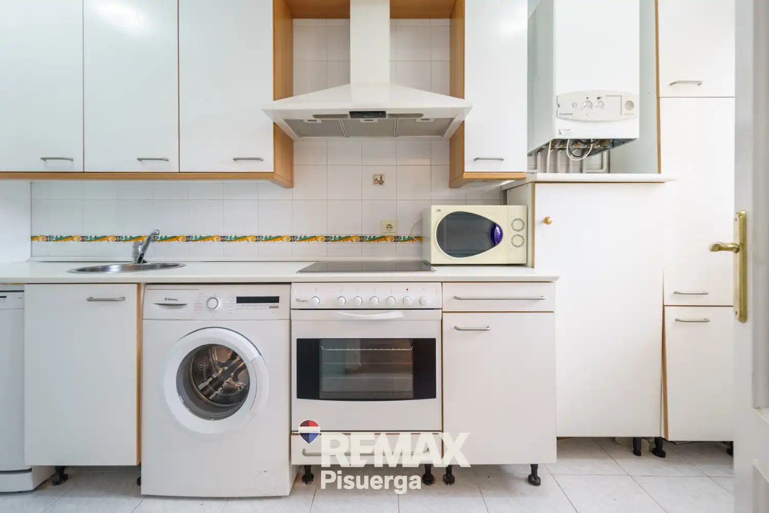 Cocina de Casa o chalet en venta en Simancas con Calefacción, Terraza y Trastero