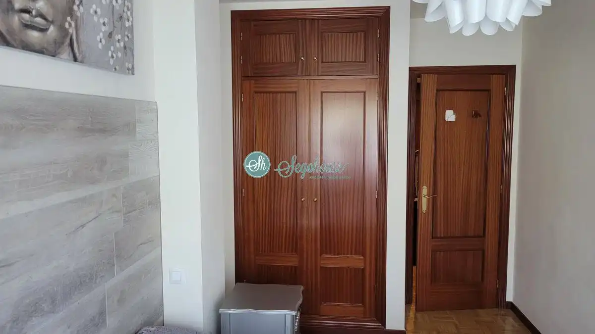 Apartamento en venta en Palazuelos de Eresma con Calefacción y Trastero