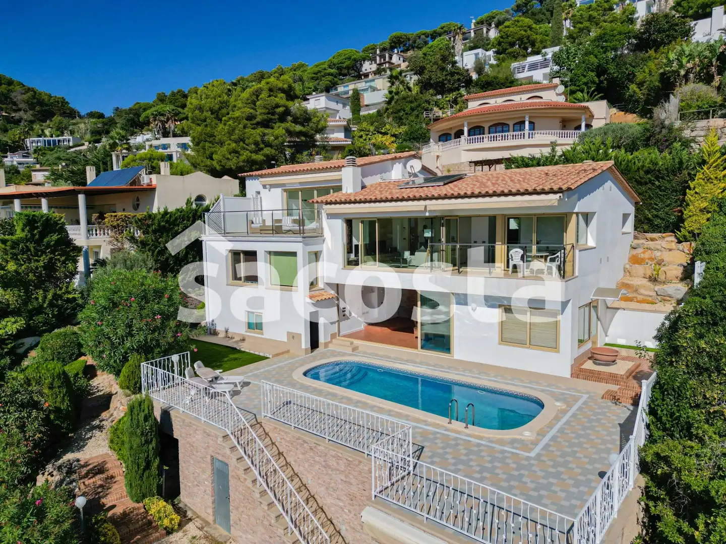 Vista exterior de Casa o chalet en venta en Blanes con Terraza, Piscina y Amueblado