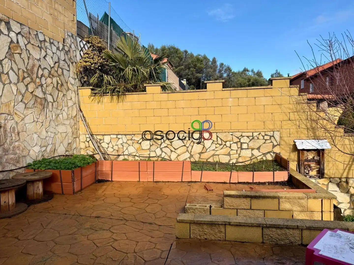 Terrace of Detached homes for sale in Chiloeches  with Heating, Private garden and Swimming Pool