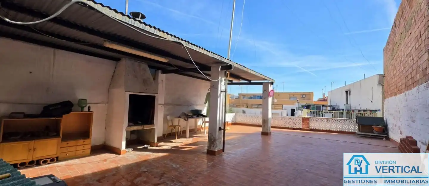Terrace of Houses for sale in Manises  with Terrace
