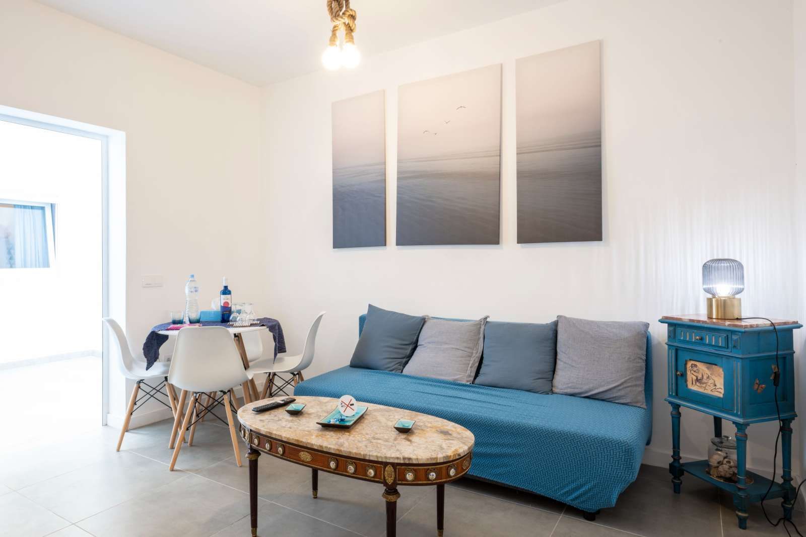 Sala de estar de Apartamento para compartir en  Santa Cruz de Tenerife Capital con Aire acondicionado, Terraza y Amueblado