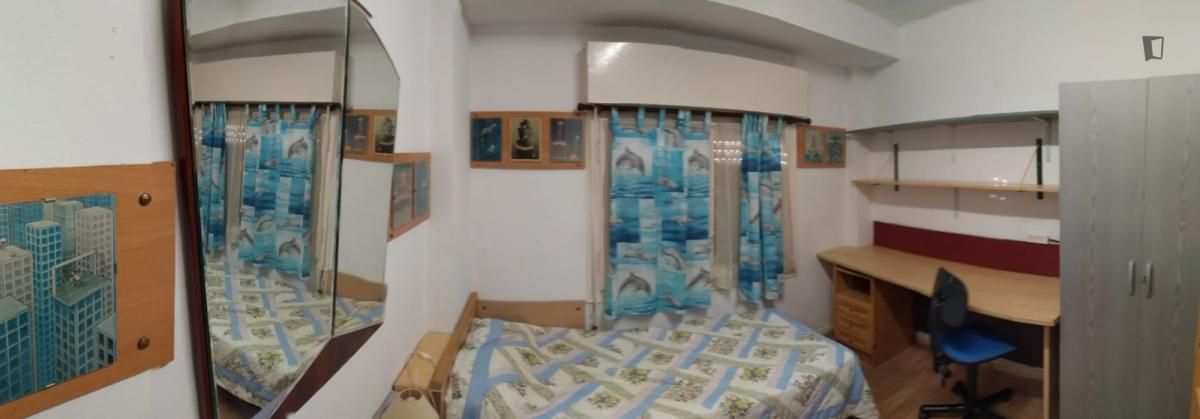 Casa o xalet per a compartir a Juslibol