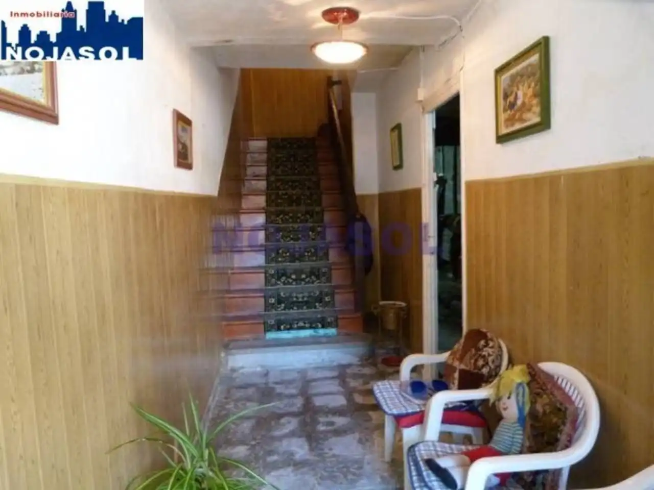 Casa adosada en venda en Escalante amb Moblat