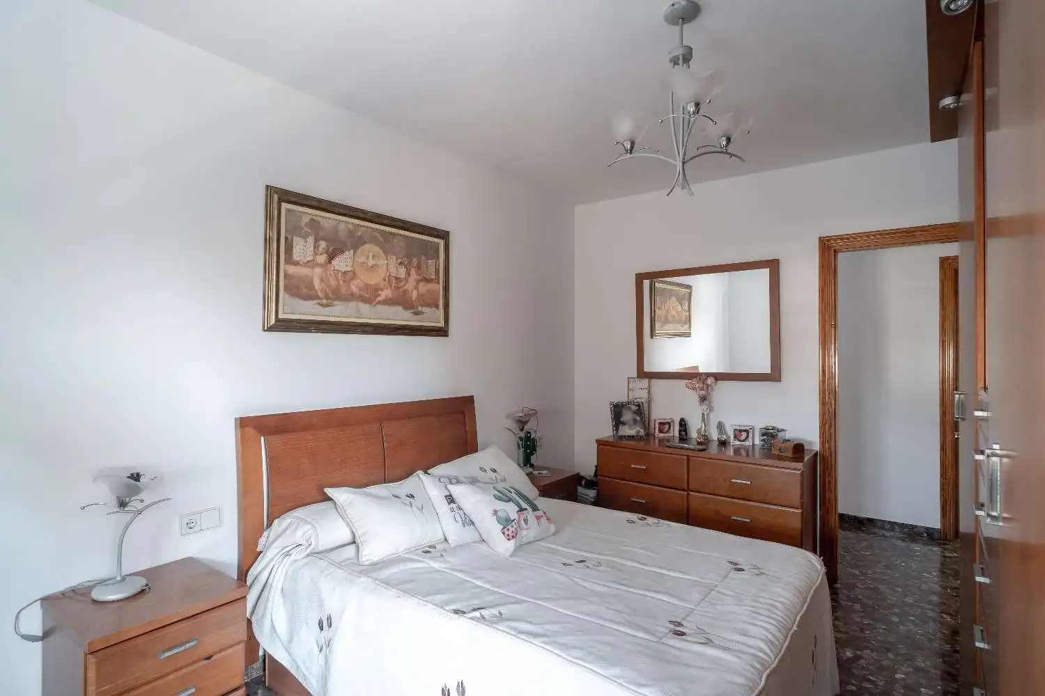 Casa o xalet en venda a Hispanidad - Vivar Téllez