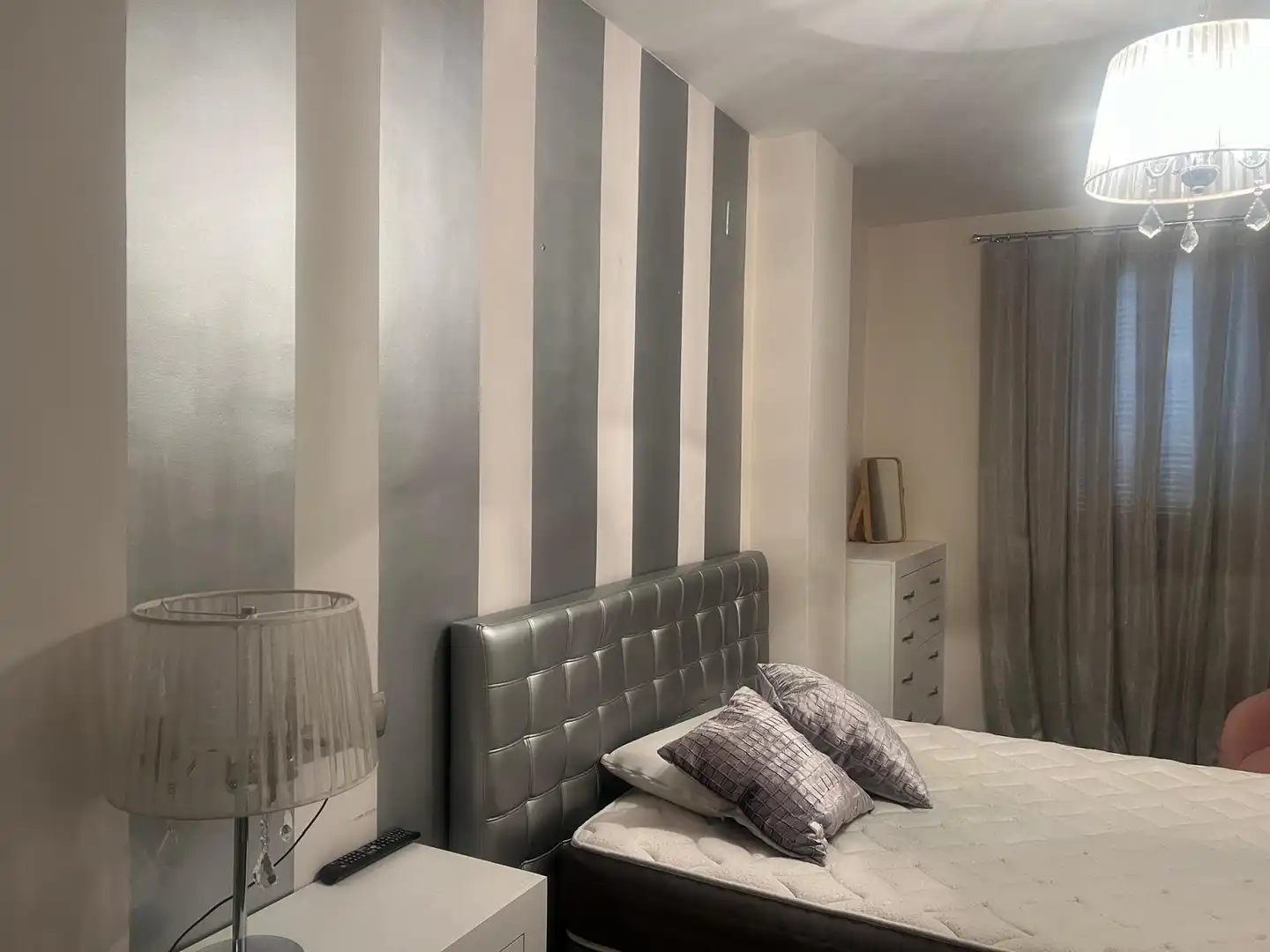 Habitación de Piso de alquiler en Tavernes de la Valldigna con Aire acondicionado y Amueblado