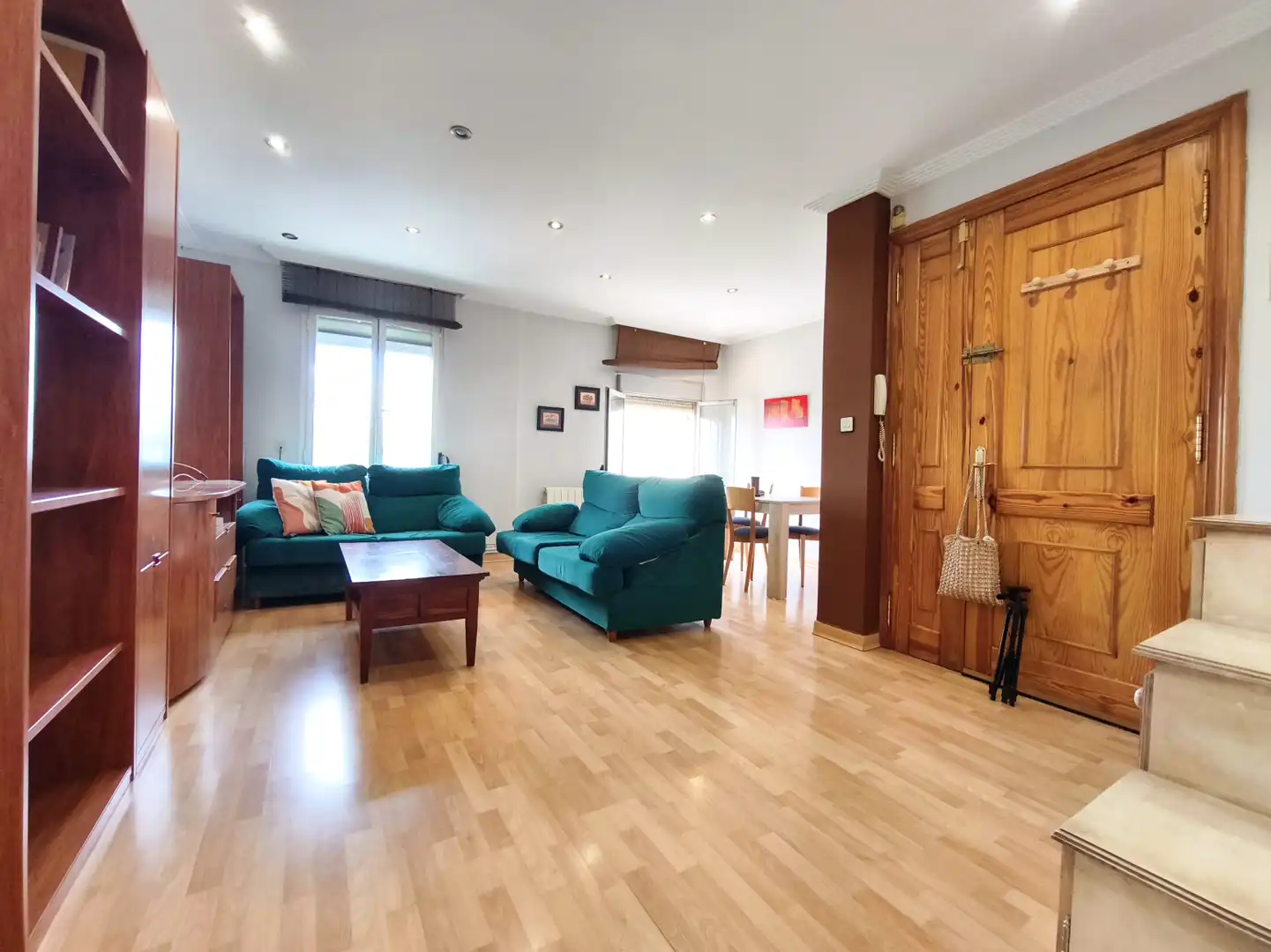 Wohnzimmer von Wohnung zum Verkauf in  Logroño mit Heizung, Parkett und Möbliert