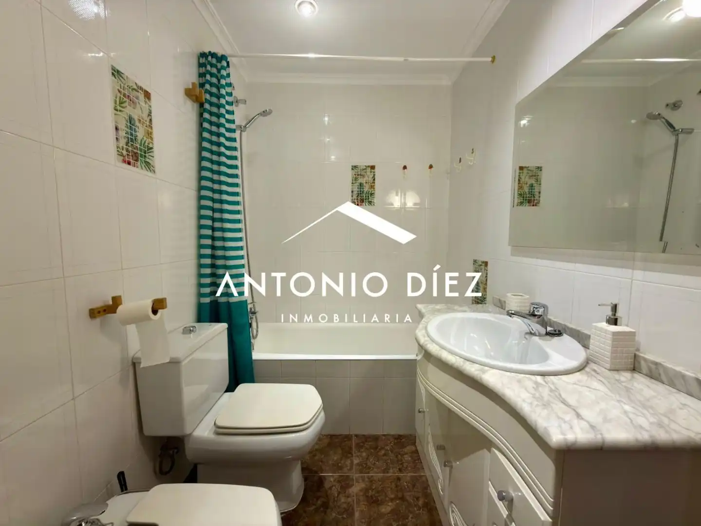 Baño de Piso de alquiler en Elche / Elx