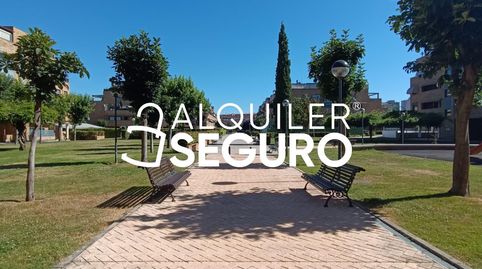 Foto 3 de Pis de lloguer a Sistema Solar, Parla Este, Parla