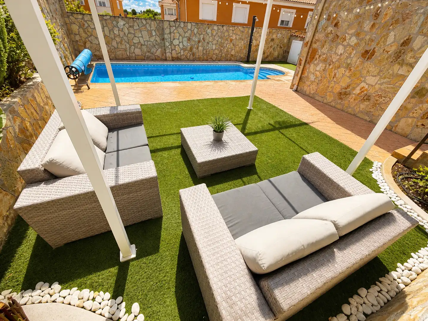 Terraza de Casa o chalet en venta en Serranillos del Valle con Aire acondicionado, Calefacción y Jardín privado