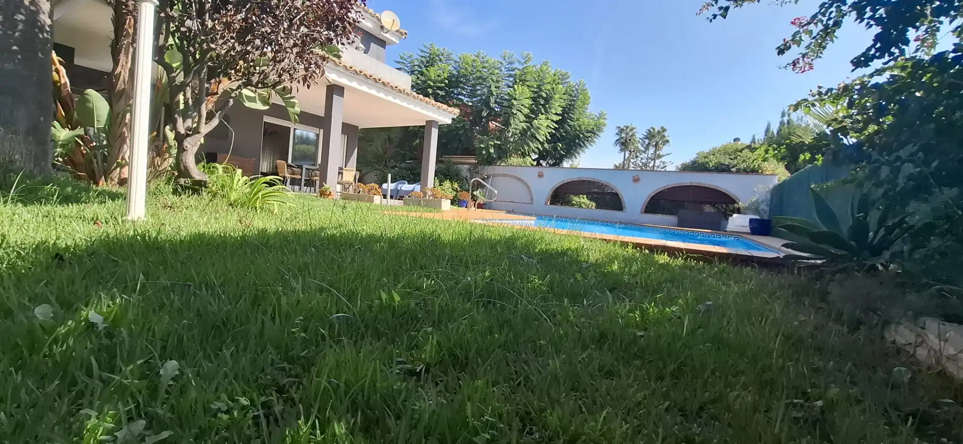 Jardín de Casa o chalet en venta en Benicasim / Benicàssim con Calefacción, Jardín privado y Terraza