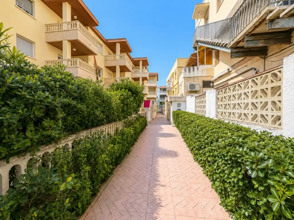 Vista exterior de Piso en venta en Cubelles