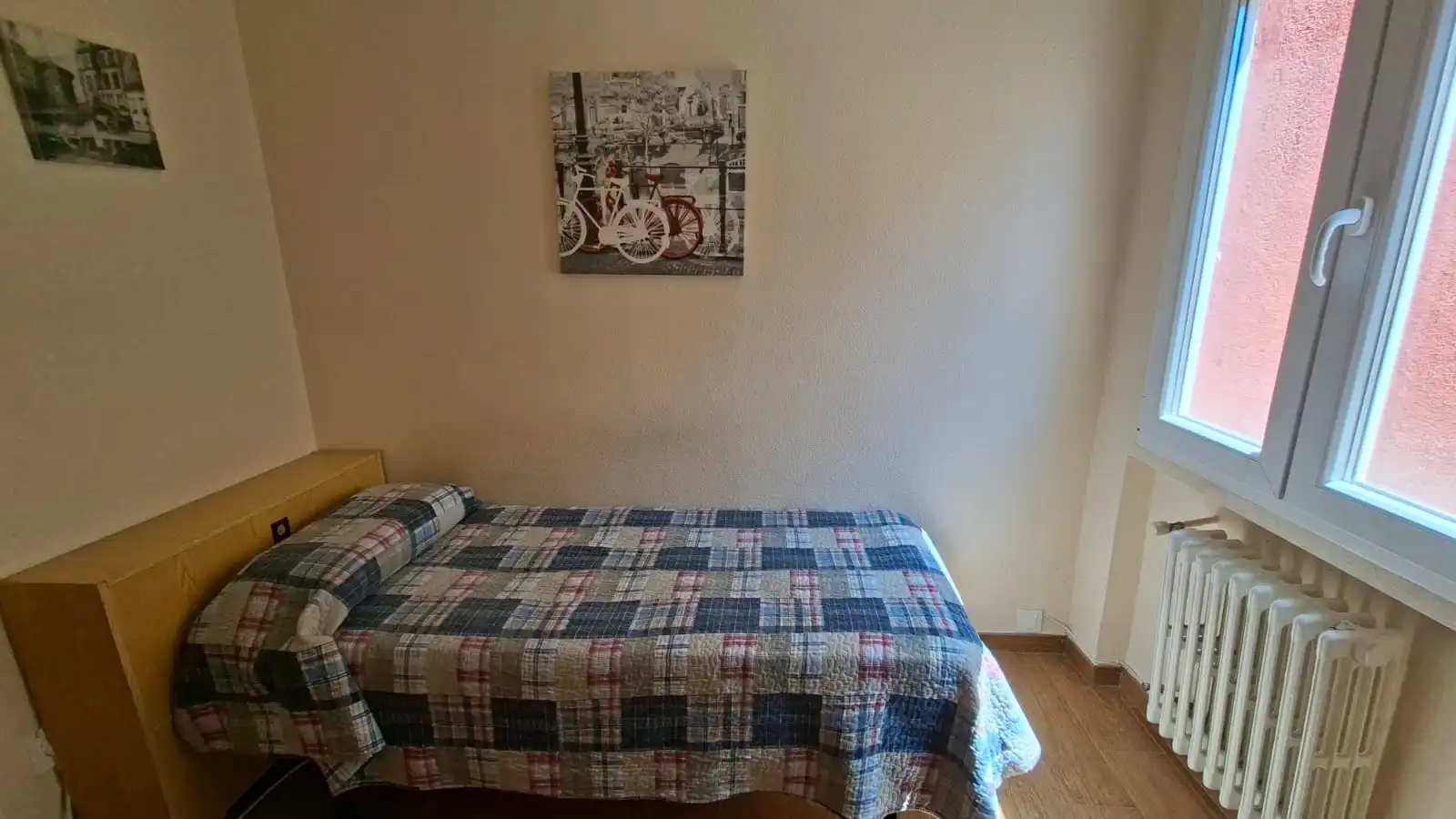 Dormitori de Pis en venda en Valladolid amb Calefacció, Terrassa i Moblat