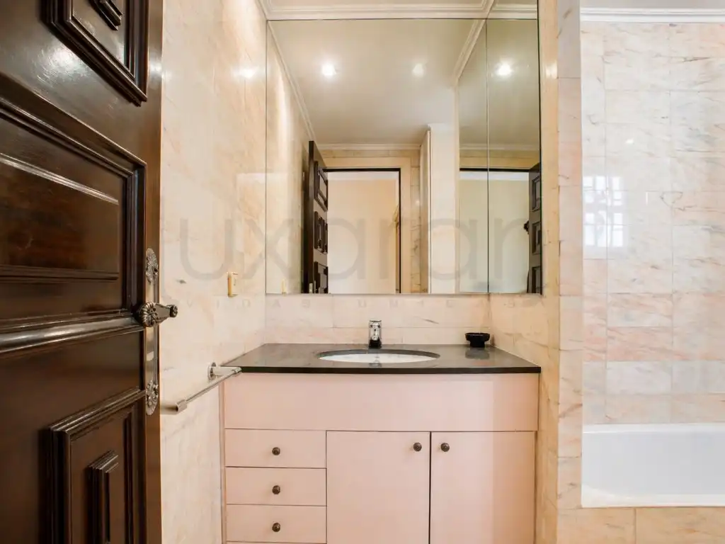 Bathroom of Attic for sale in Barcelona