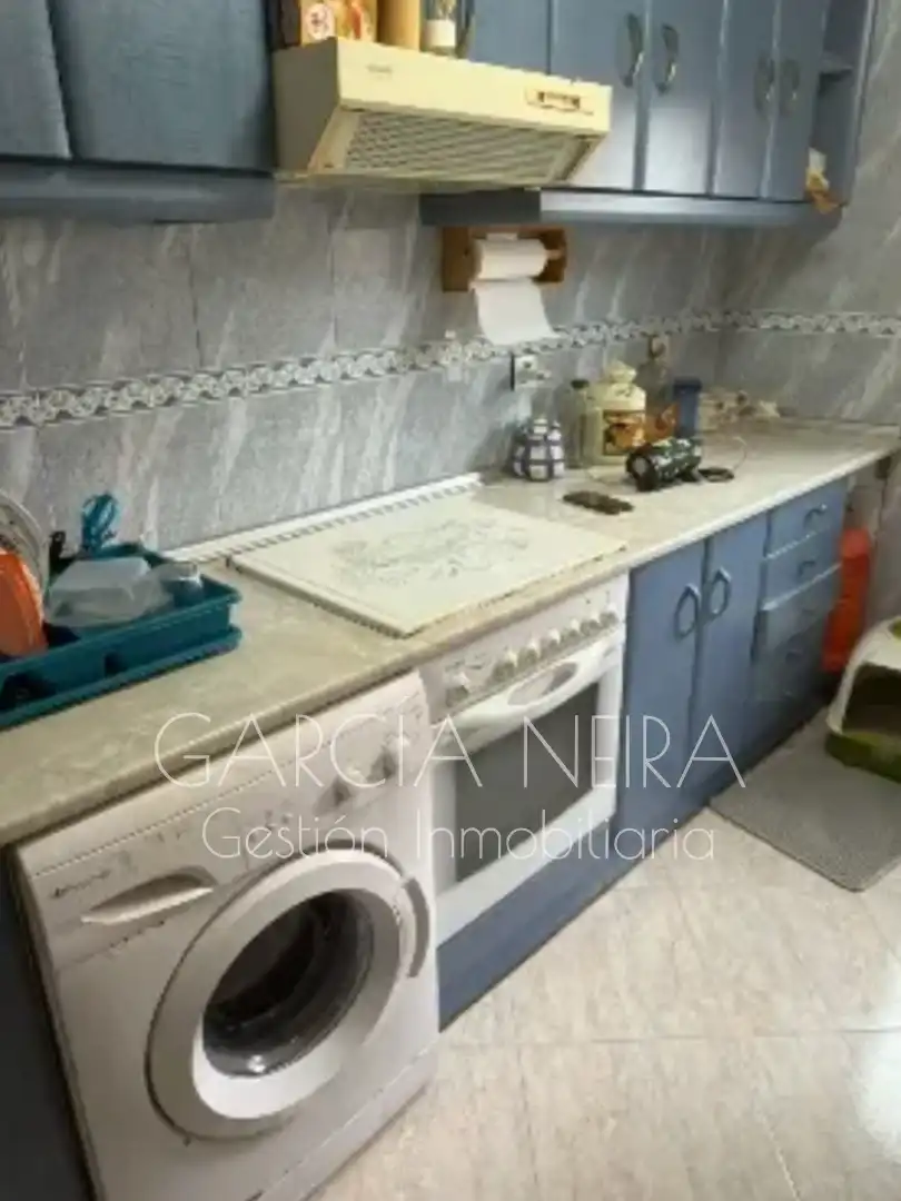 Cocina de Piso en venta en Oviedo  con Amueblado y Lavadora