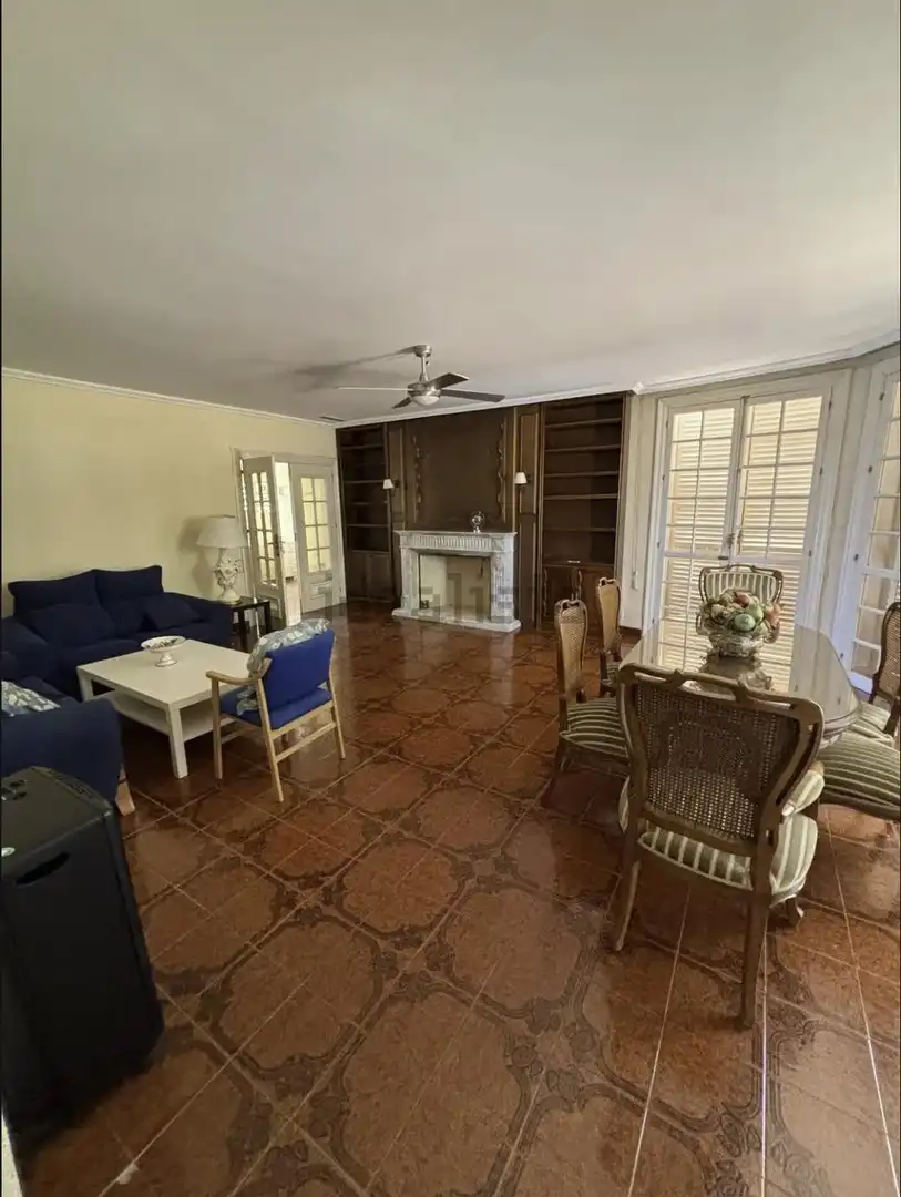 Sala d'estar de Casa o xalet en venda en Murcia amb Aire condicionat, Calefacció i Jardí privat