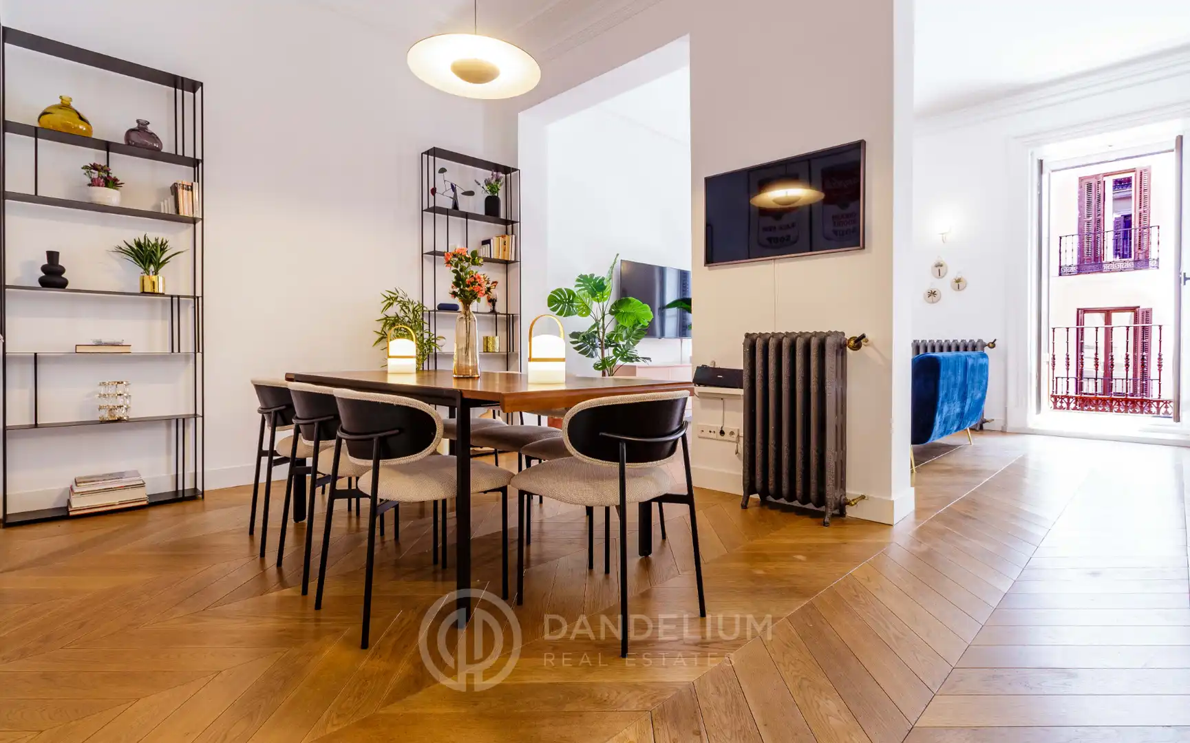 Comedor de Piso de alquiler en Madrid con Aire acondicionado, Calefacción y Parquet