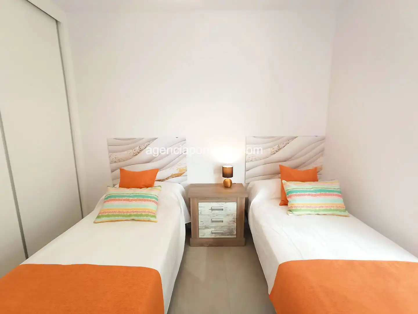 Habitación de Piso de alquiler en Benidorm con Aire acondicionado, Calefacción y Terraza