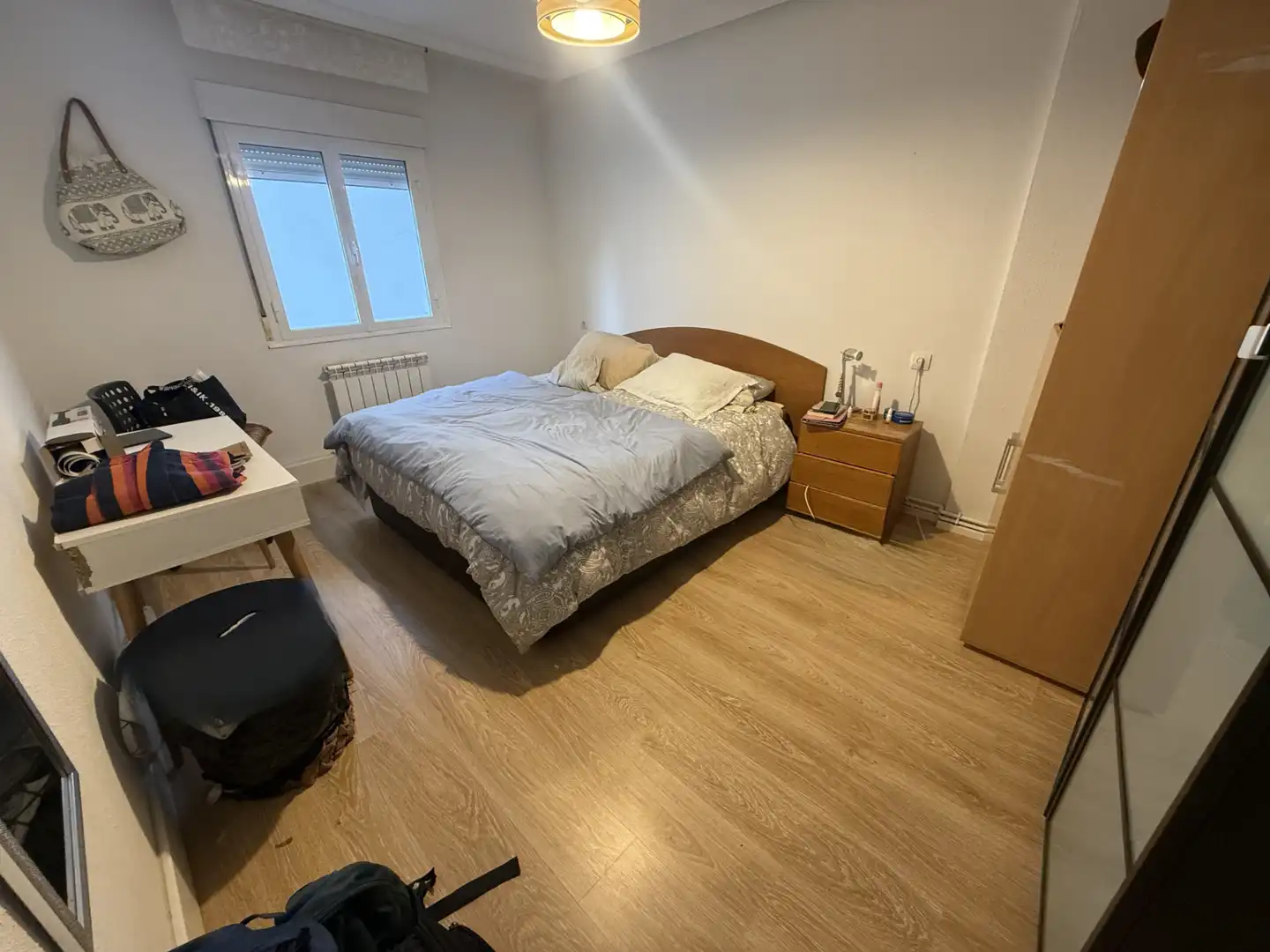 Habitación de Piso en venta en Oviedo  con Amueblado