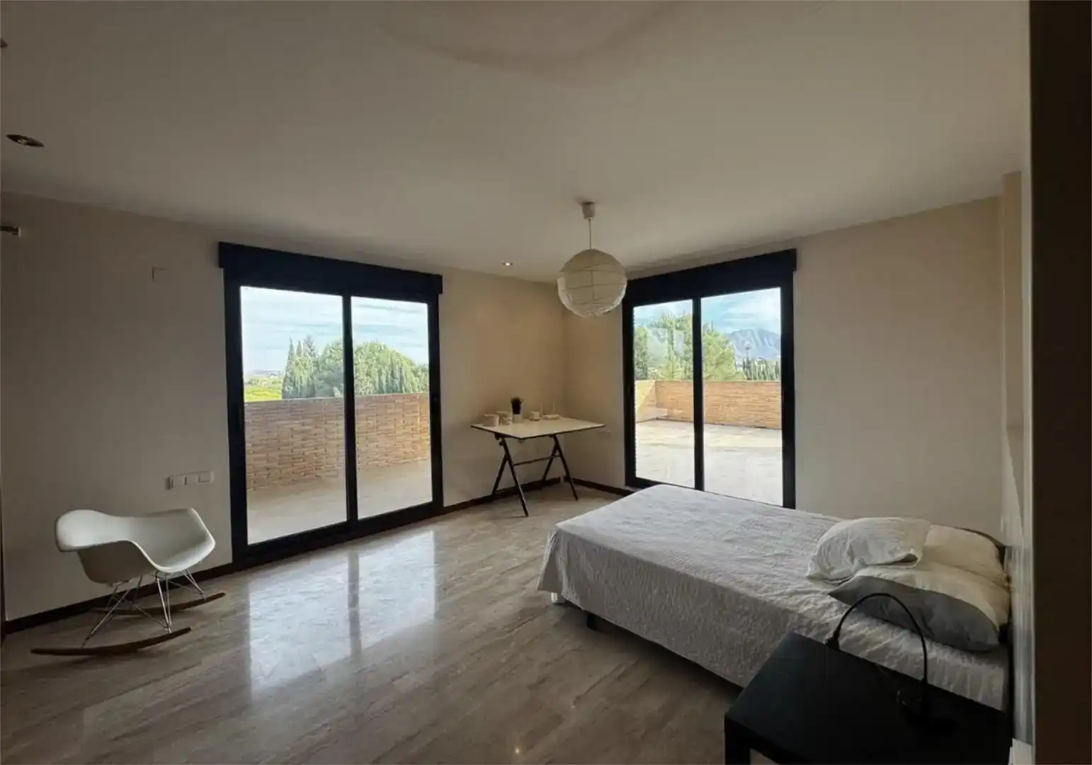 Habitación de Casa o chalet en venta en  Murcia Capital con Aire acondicionado, Piscina y Balcón