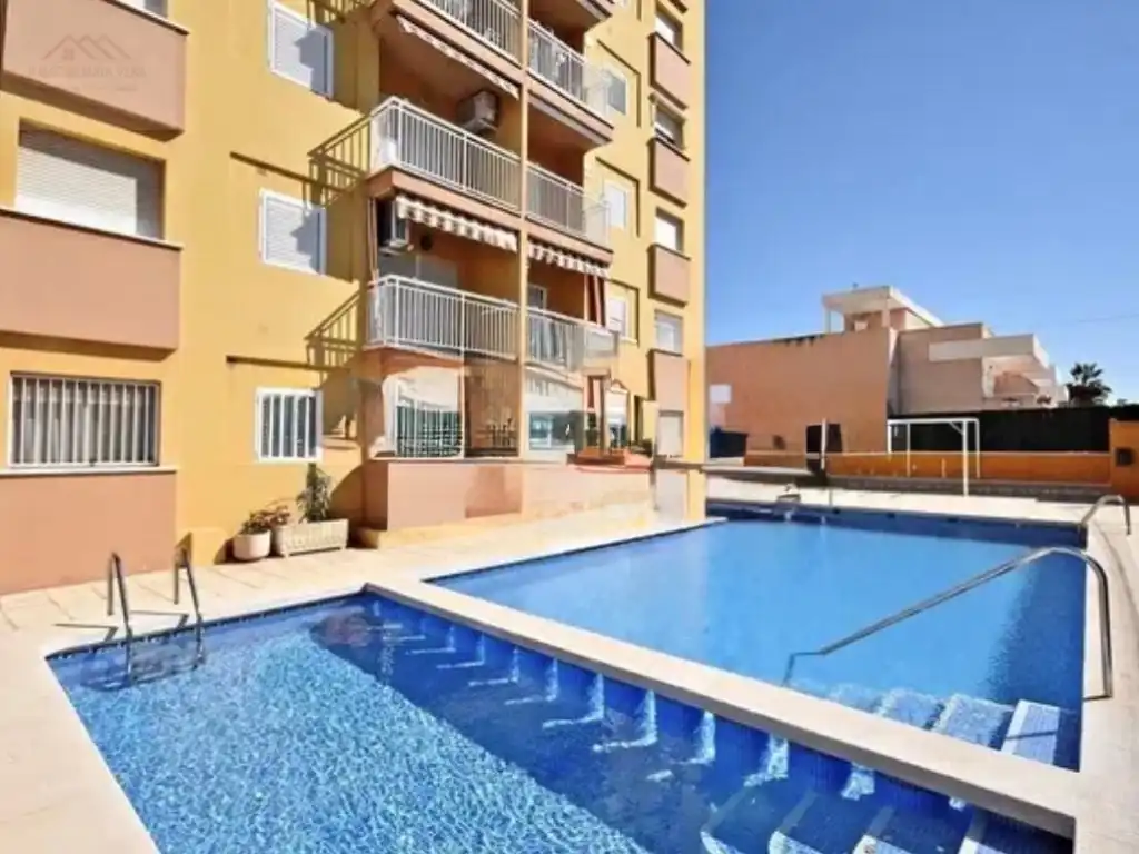 Piscina de Apartament en venda en Mazarrón amb Aire condicionat, Moblat i Piscina comunitària