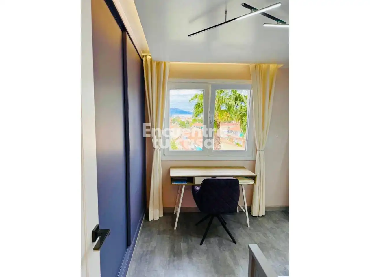 Duplex with pool for sale in Avenida París, imagen 20