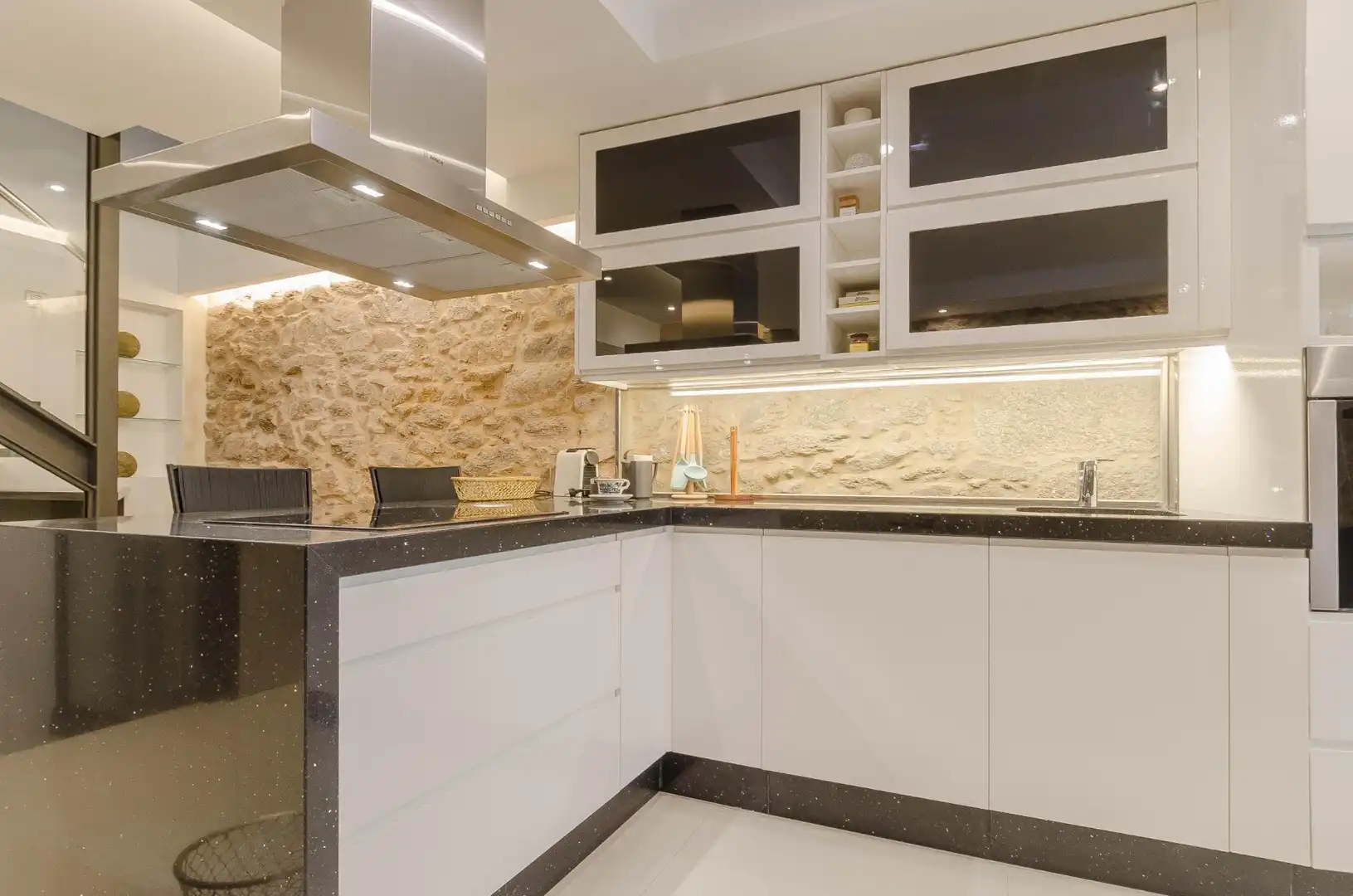 Kitchen of Houses for sale in A Coruña Capital   with Heating and Alarm