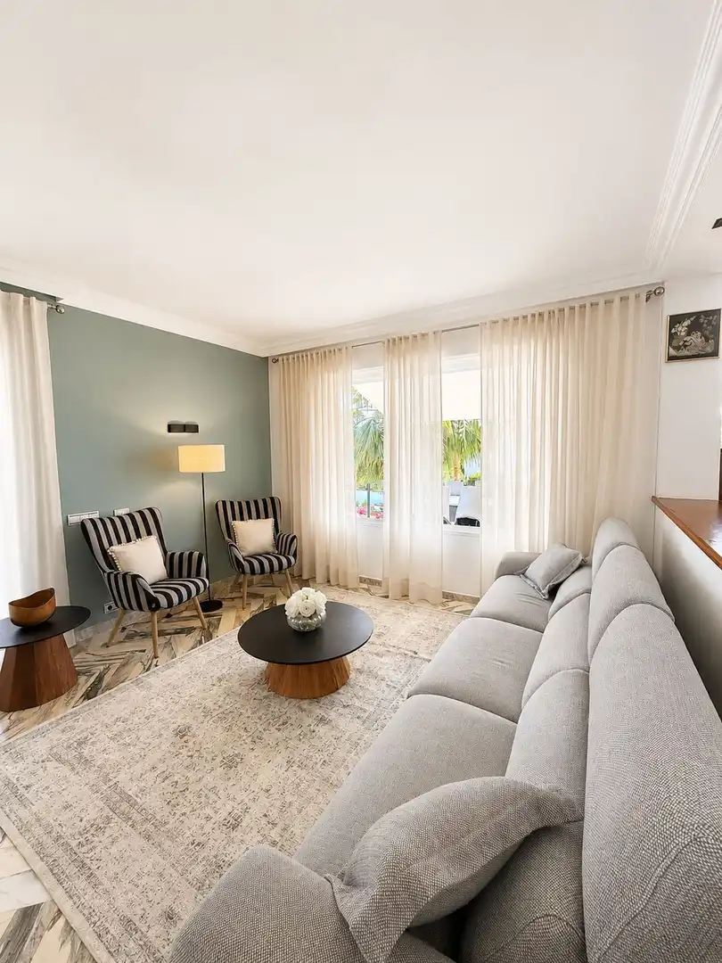 Living room of Houses for rent in Benahavís  with Air Conditioner, Private garden and Terrace