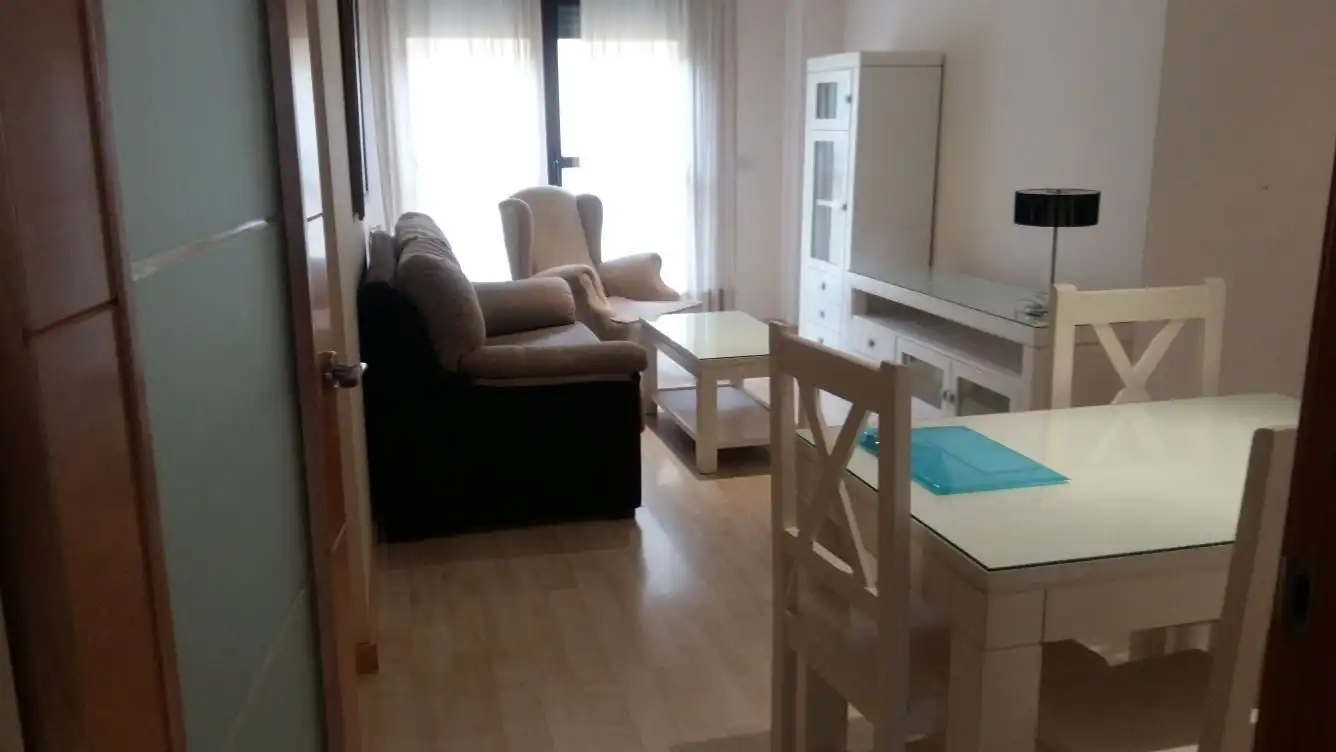 Sala d'estar de Apartament de lloguer en Badajoz amb Aire condicionat, Calefacció i Moblat