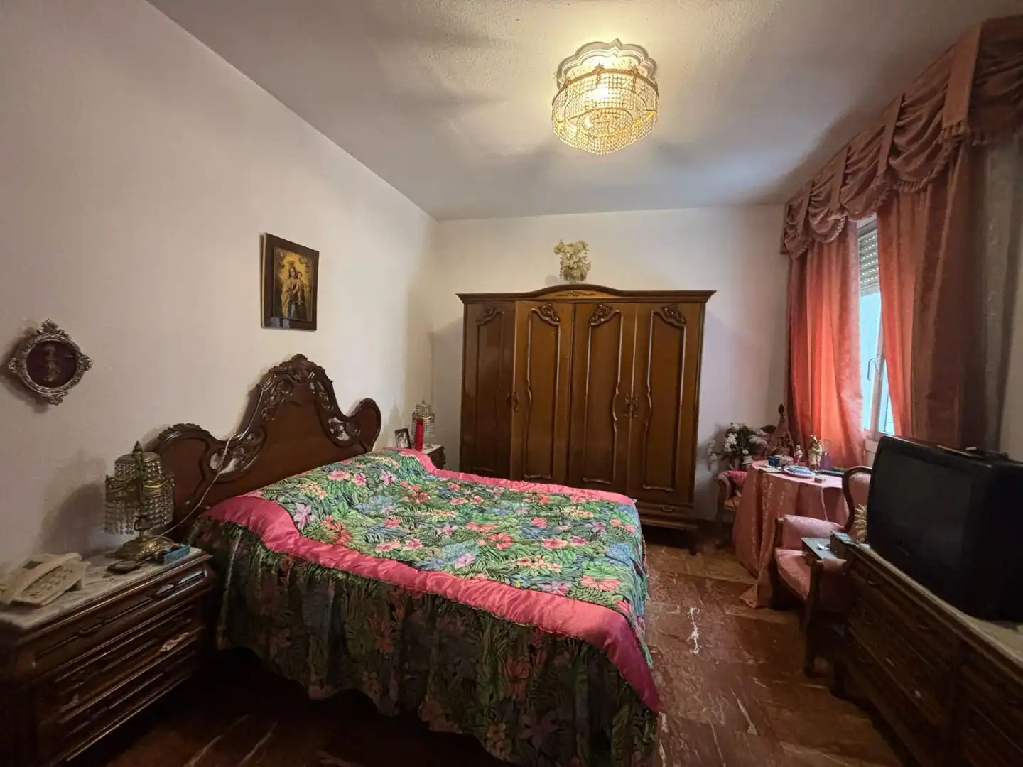 Bedroom of Flat for sale in Sevilla  with Air Conditioner, Heating and Terrace
